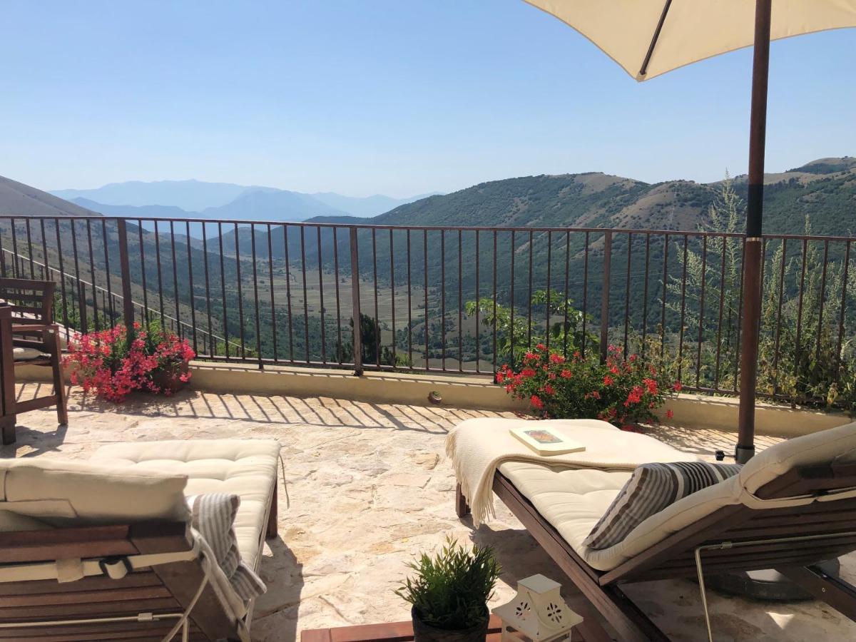 Apartamento Il Terrazzo Santo Stefano Di Sessanio Exterior foto